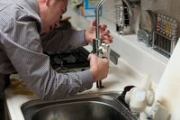 Намерете най-добрите оферти за отпушване на мивка 24
